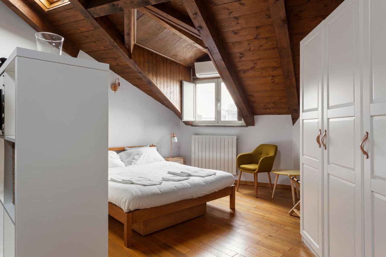 Chic Loft Living In Via Farini * Milan